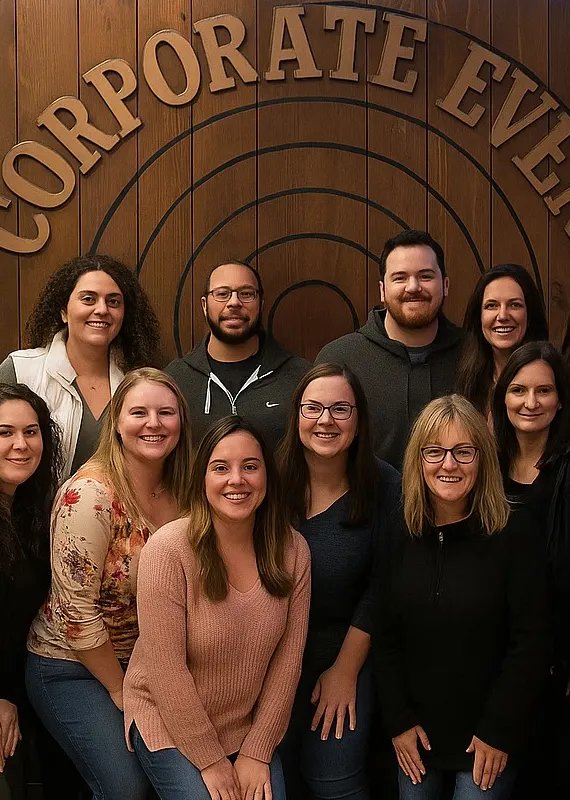 corporate event planning chicago axe throwing